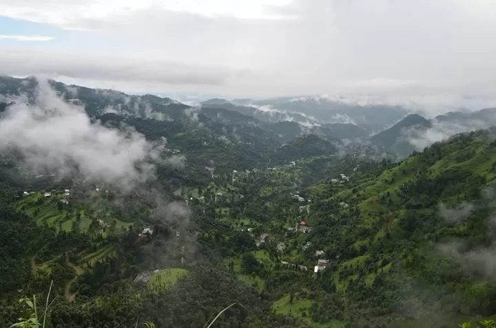 Photo of Shimla, Himachal Pradesh, India by Upasana Venaik