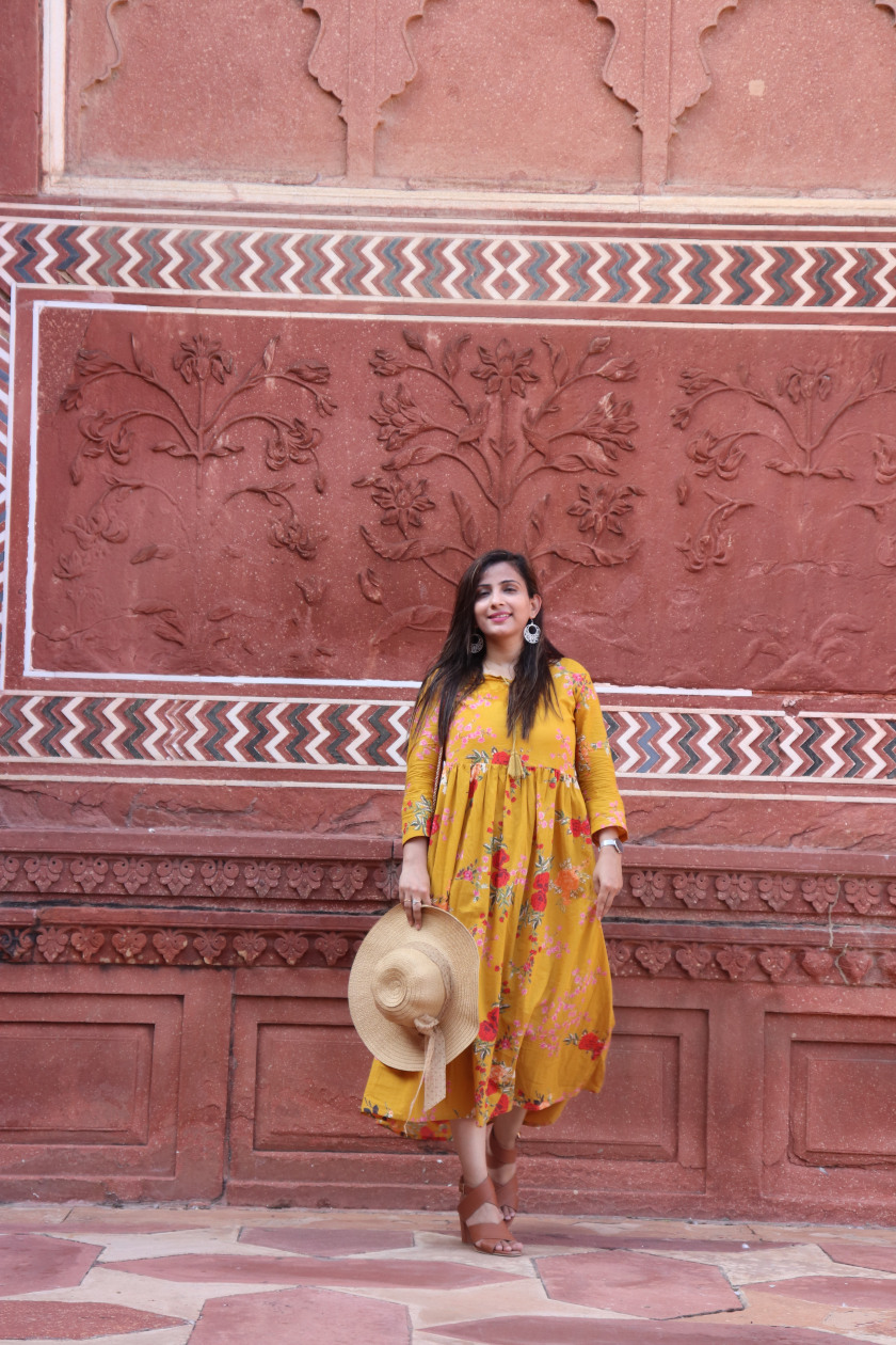 Photo of Scenic Taj Mahal 14/19 by Afsana Parveen
