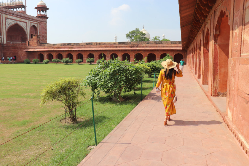 Photo of Scenic Taj Mahal 17/19 by Afsana Parveen
