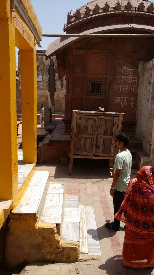 Photo of Mathura Vrindavan Tour :Trip to Shri Krishna's in a Day 3/18 by Geetanjali Mukherjee