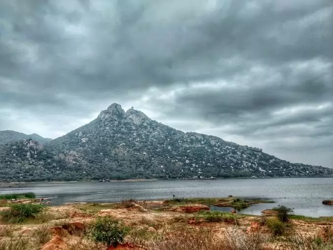 Photo of Vatadahosahalli Lake, Sabbanahalli, Karnataka by Gowtham Kumar Injamuri