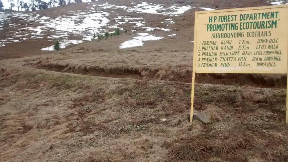 Photo of A solo trek to the unexplored Parashar Lake 10/14 by Rajat Tewari