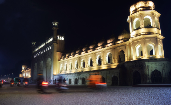 Photo of Lucknow Travelogue: Bada Imambara 17/18 by Vinita Sanghi