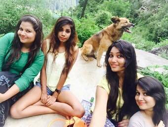Photo of Four Travelettes ! 2/58 by Tanya Yadav