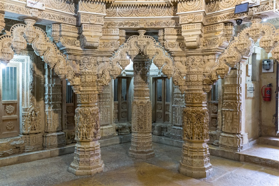 Photo of Jaisalmer Jain Temples 27/56 by Kevin Standage
