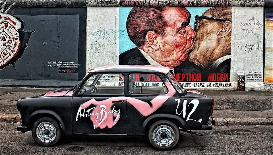 Photo of East Side Gallery (Berlin), Berlin, Germany by Ankita & Mohit
