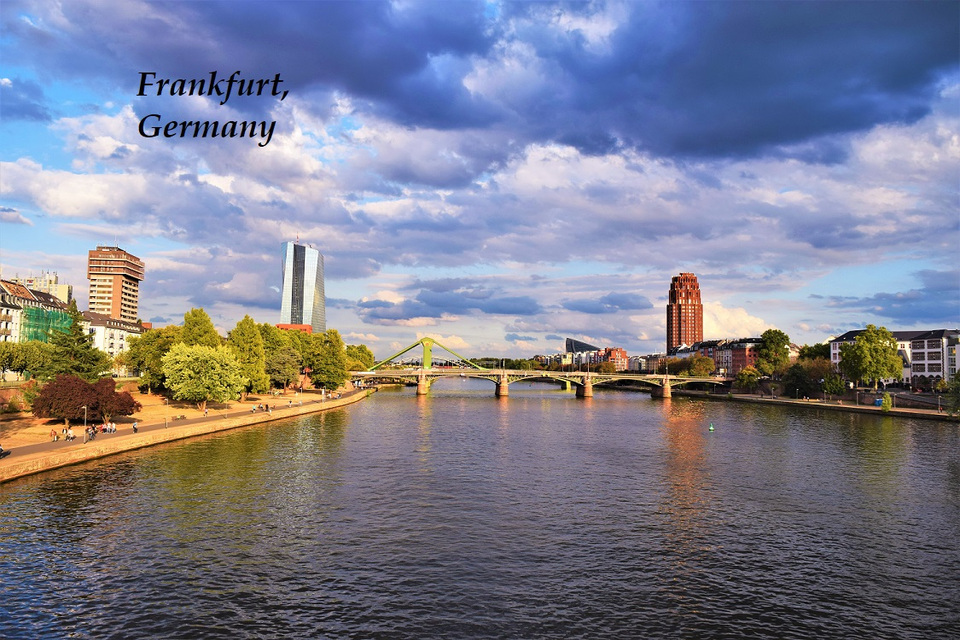 Photo of A Free Walking Tour of Frankfurt by Ankita & Mohit