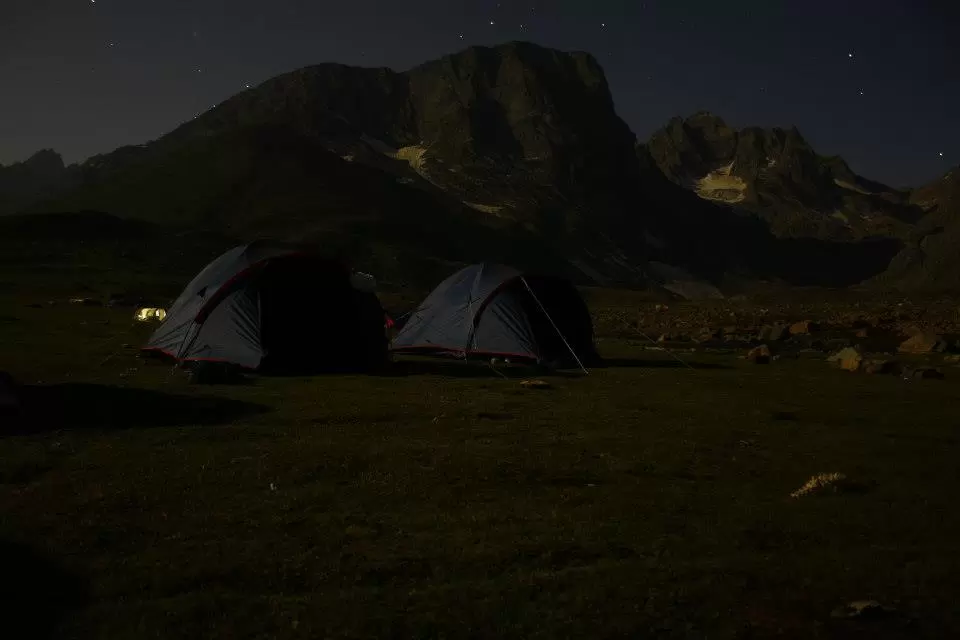 Photo of Trek to Great Himalayan Lakes by Sujeet Kumar