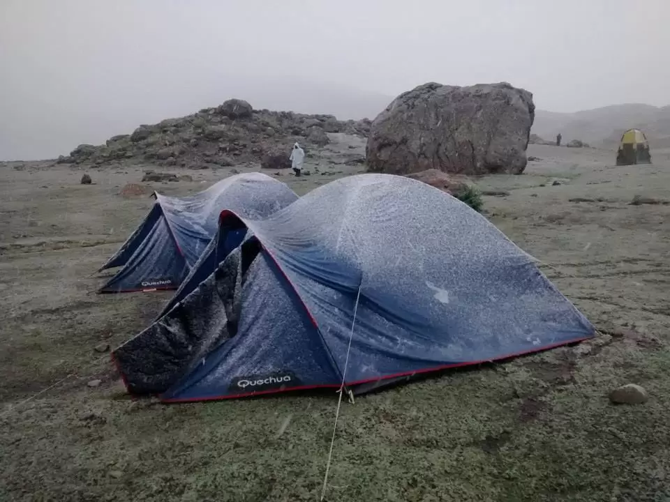 Photo of Trek to Great Himalayan Lakes by Sujeet Kumar