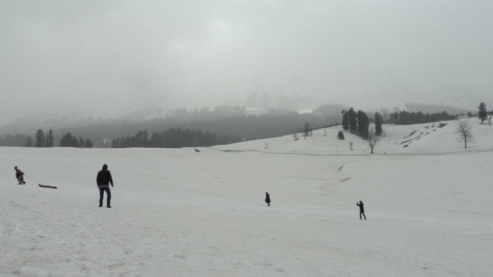 Photo of Kashmir - Traveller's Paradise 16/48 by Tanvi S