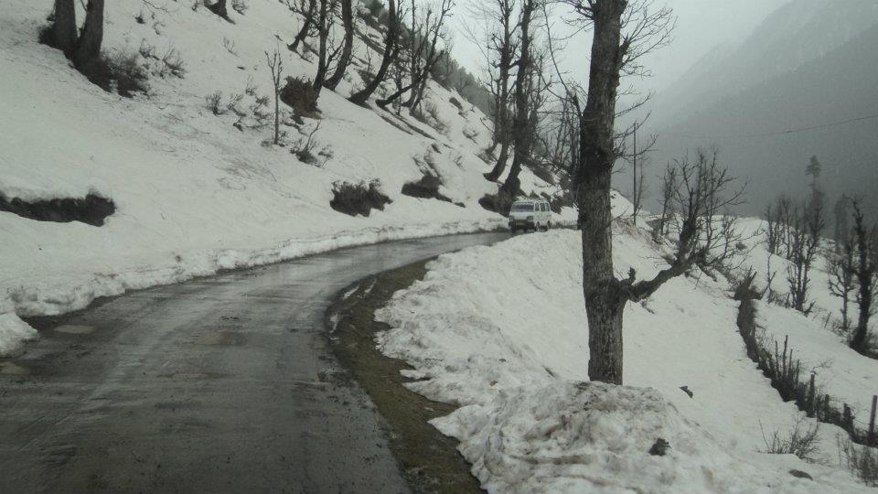 Photo of Kashmir - Traveller's Paradise 24/48 by Tanvi S