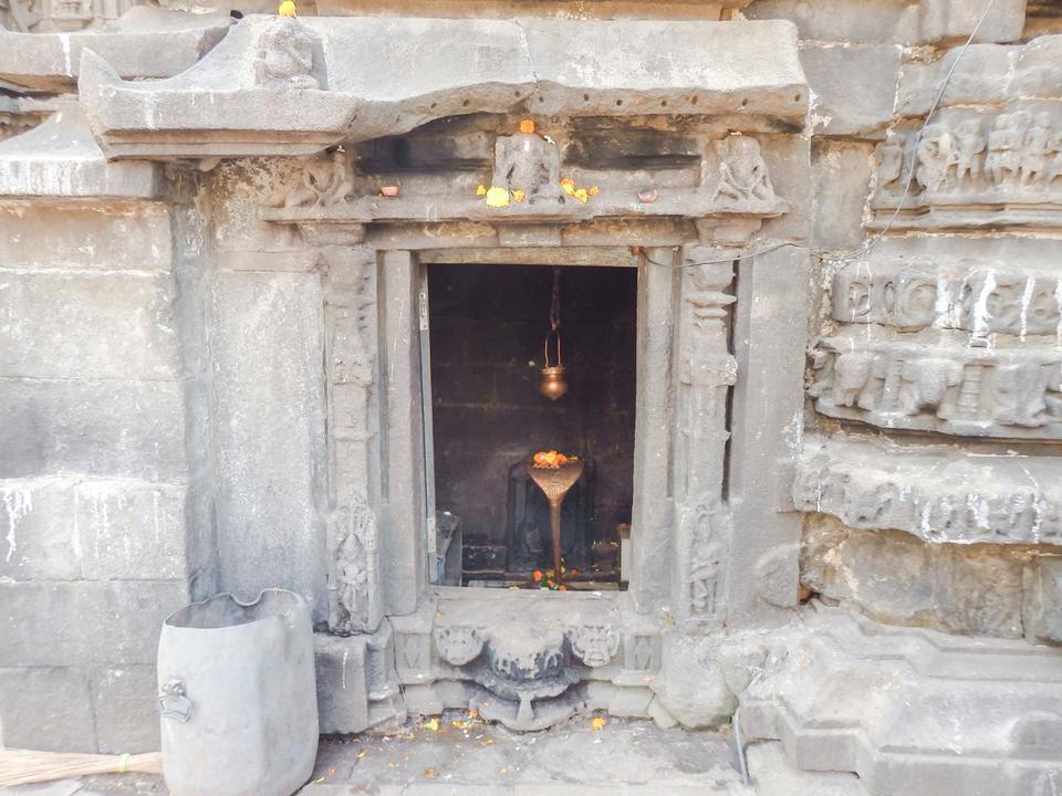 Photo of Ambernath's iconic Shiv Temple - A treatise carved out of stone 17/19 by Shoumava A Sengupta