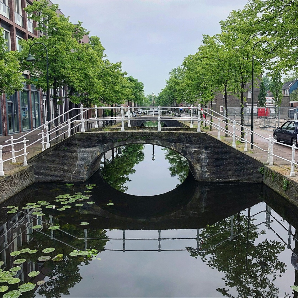 Photo of Fall in Love with this Cute, Romantic city an hour away from Amsterdam: Delft 1/2 by Radhika Changoiwalla