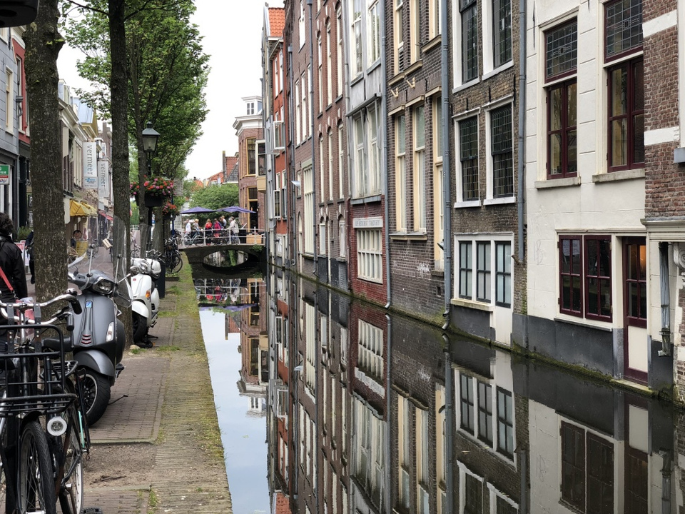Photo of Fall in Love with this Cute, Romantic city an hour away from Amsterdam: Delft by Radhika Changoiwalla