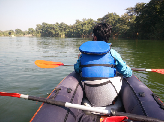 Photo of Kayaking In Orchha - An Exhilarating Experience by Deepak Acharya