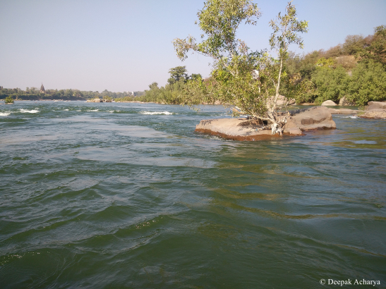 Photo of Kayaking In Orchha - An Exhilarating Experience by Deepak Acharya