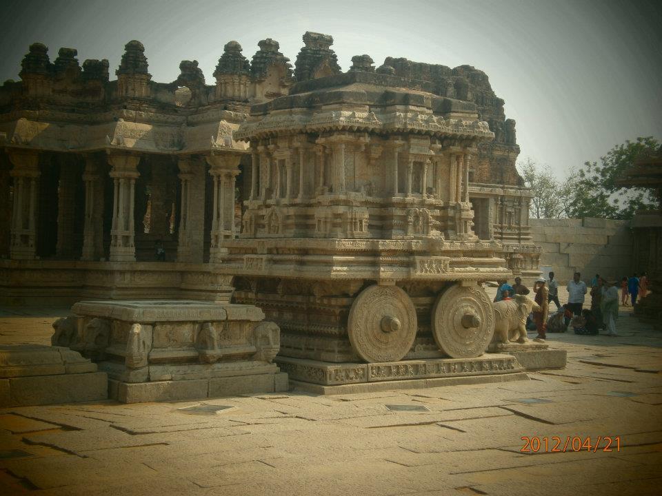 Photo of Roadtrip to Hampi from Mumbai 2/11 by Apeksha J Poojary