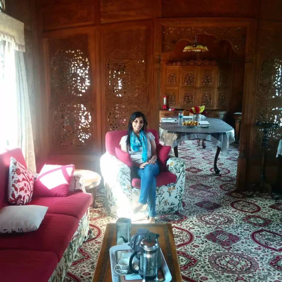 Photo of Butt's Clermont Houseboats, Naseem Bagh, Dal Lake, Srinagar, Jammu and Kashmir by Gopika Gulati