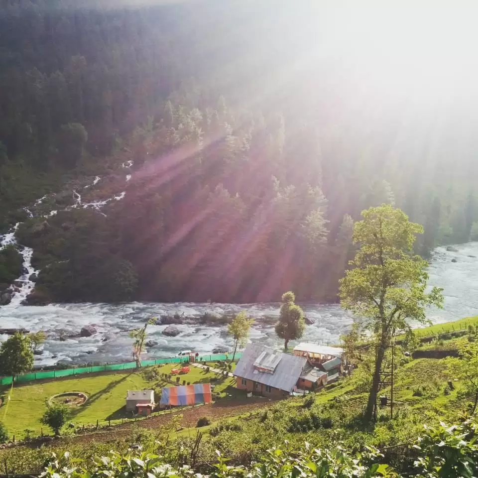 Photo of Lidder river, Pahalgam by Gopika Gulati