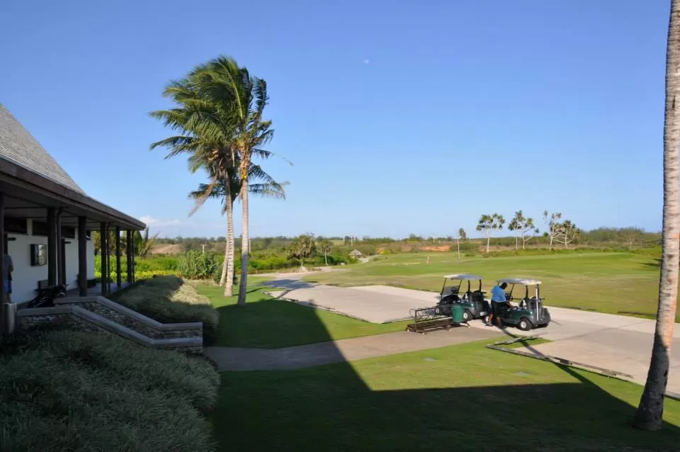 Photo of Natadola Bay Championship Golf Course, Sanasana, Western Division, Fiji by HarshaVardhan Bhende