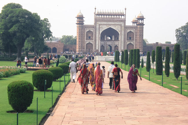 Photo of 7 Secret Tourist-Free Spots To View India's Most Famous Attractions 8/8 by Gunjan Upreti