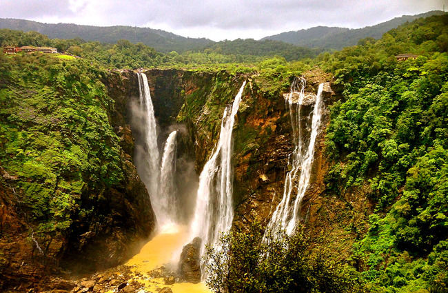 Photo of Jog Falls, Karnataka, India by Gunjan Upreti