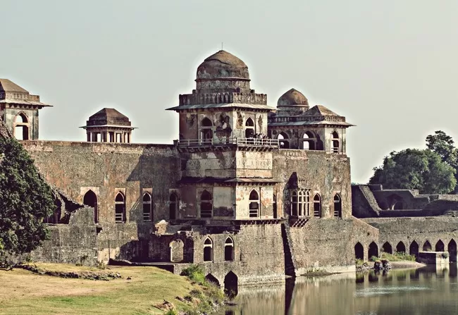 Photo of Mandu, Mandav, Madhya Pradesh, India by Sreshti Verma