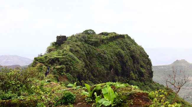 Photo of Purandar fort, Gherapurandhar, Maharashtra, India by Rudraksha Chodankar