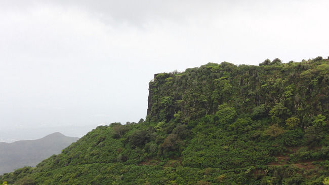 Photo of Purandar fort, Gherapurandhar, Maharashtra, India by Rudraksha Chodankar