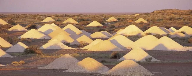 Photo of Coober Pedy, South Australia, Australia by Le Voyageur