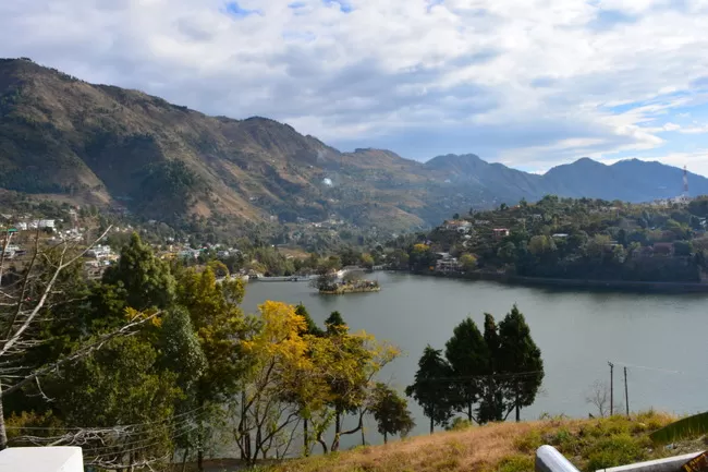 Photo of Bhimtal, Uttarakhand, India by Shreya Agrawal