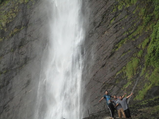 Photo of Birthi Water Fall, Pithoragarh, Uttarakhand, India by ABHINAV GODARA