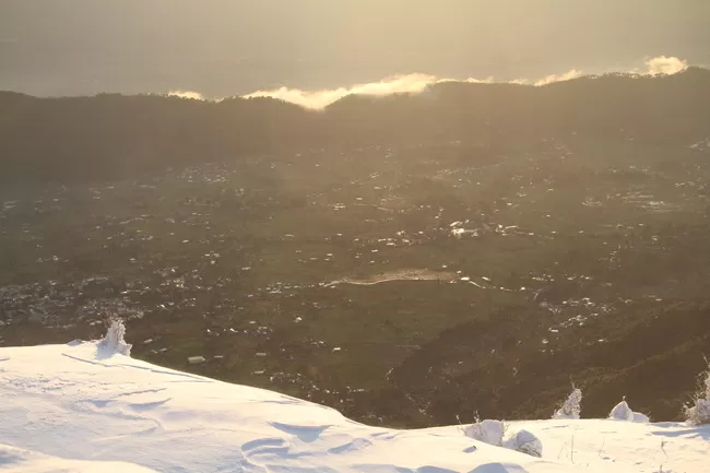 Photo of Billing Valley, Biling, Himachal Pradesh, India by Neethu