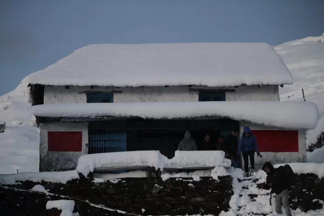 Photo of Billing Valley, Biling, Himachal Pradesh, India by Neethu