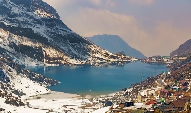 Photo of Tsongmo Lake, East Sikkim, Sikkim, India by Sreshti Verma