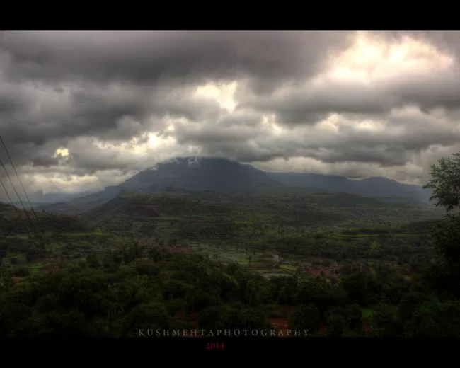 Photo of Kalsubai Peak, Indore, Maharashtra, India by Kush