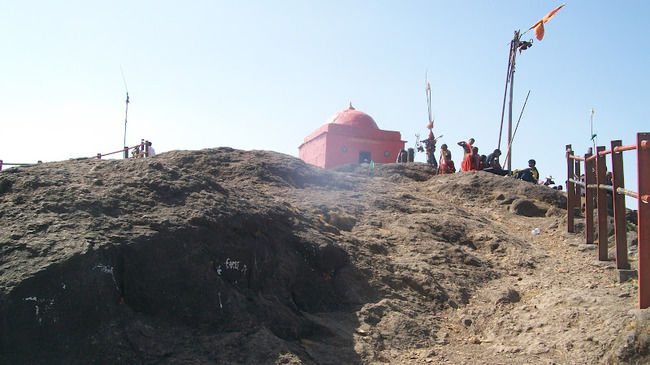 Photo of Kalsubai Peak, Indore, Maharashtra, India by p.sherlockholmes