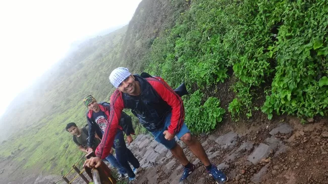 Photo of Kalsubai Peak, Indore, Maharashtra, India by ExploGraphr