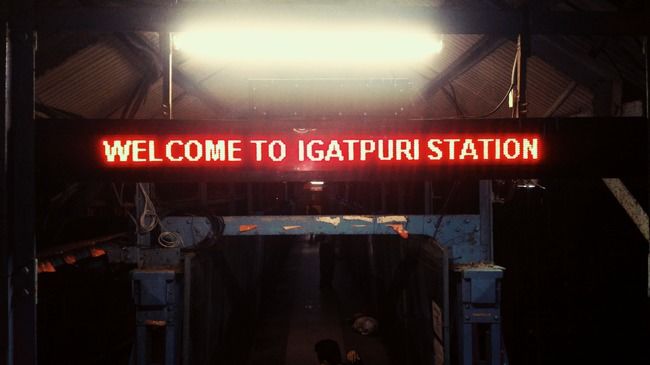 Photo of Kalsubai Peak, Indore, Maharashtra, India by ExploGraphr