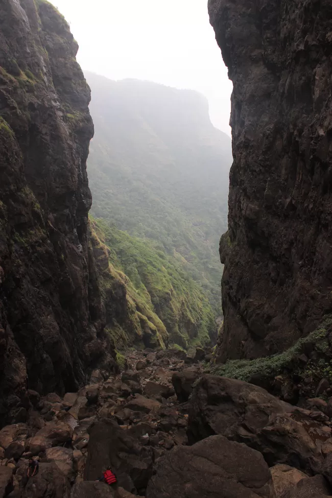 Photo of Sandhan Valley, Ahmednagar, Maharashtra, India by gouthami kandi