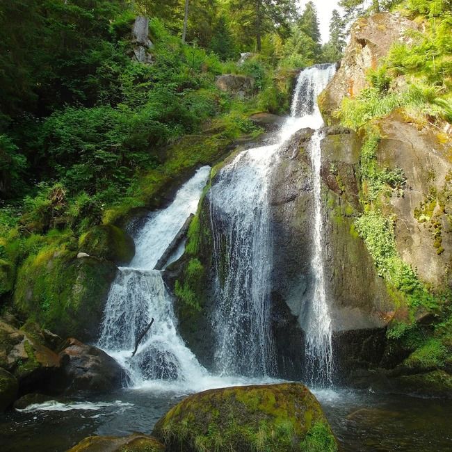 Photo of Travelling on a budget in Europe £2,500 by Lynette Tan