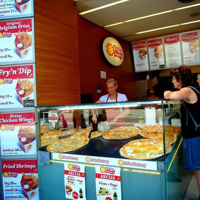 Photo of Travelling on a budget in Europe £2,500 by Lynette Tan