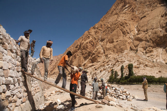 Photo of Tso Moriri by Sandeepa & Chetan