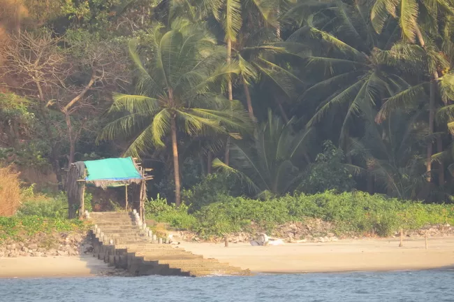 Photo of Kunkeshwar Beach, Kunkeshwar, Maharashtra, India by Myron D'silva