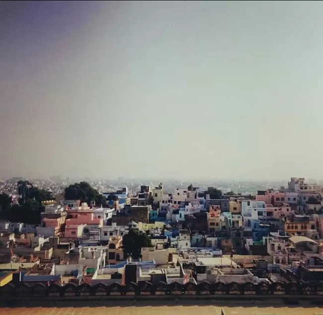 Photo of Gulabh Bagh, Udaipur, Rajasthan, India by Arvind