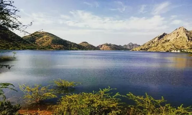 Photo of "Udaipur: City Of Lakes" and "Sajjangarh Forest Trail to Bari Ghat" by Arvind