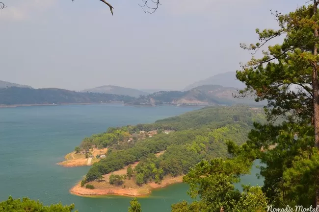Photo of Umiam Lake, East Khasi Hills, Meghalaya, India by Shwetha