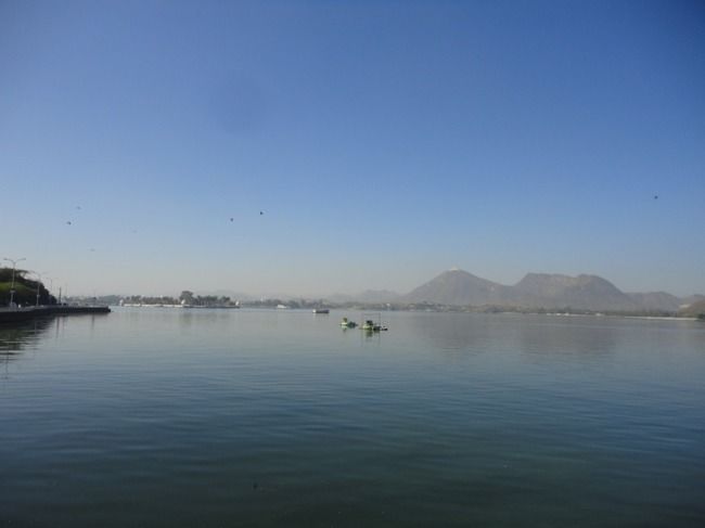 Photo of Fateh Sagar Lake, Udaipur, Rajasthan, India by Gaurav