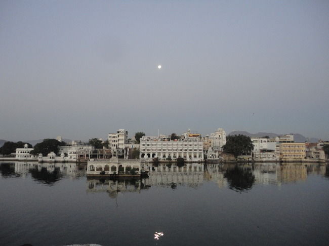 Photo of A Solo Trip on Bike to the City Of Lakes: Udaipur (the former capital of Mewar) by Gaurav