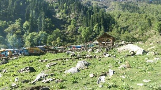 Photo of Kheerganga: A trek you wont forget by Shivani Sharma